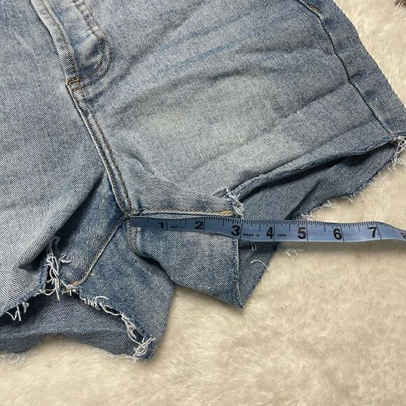 Lucky Brand High Rise Shorts Embroidered Rainbow Clover Leaf Sz 2 26 Short Raw H - Picture 7 of 7